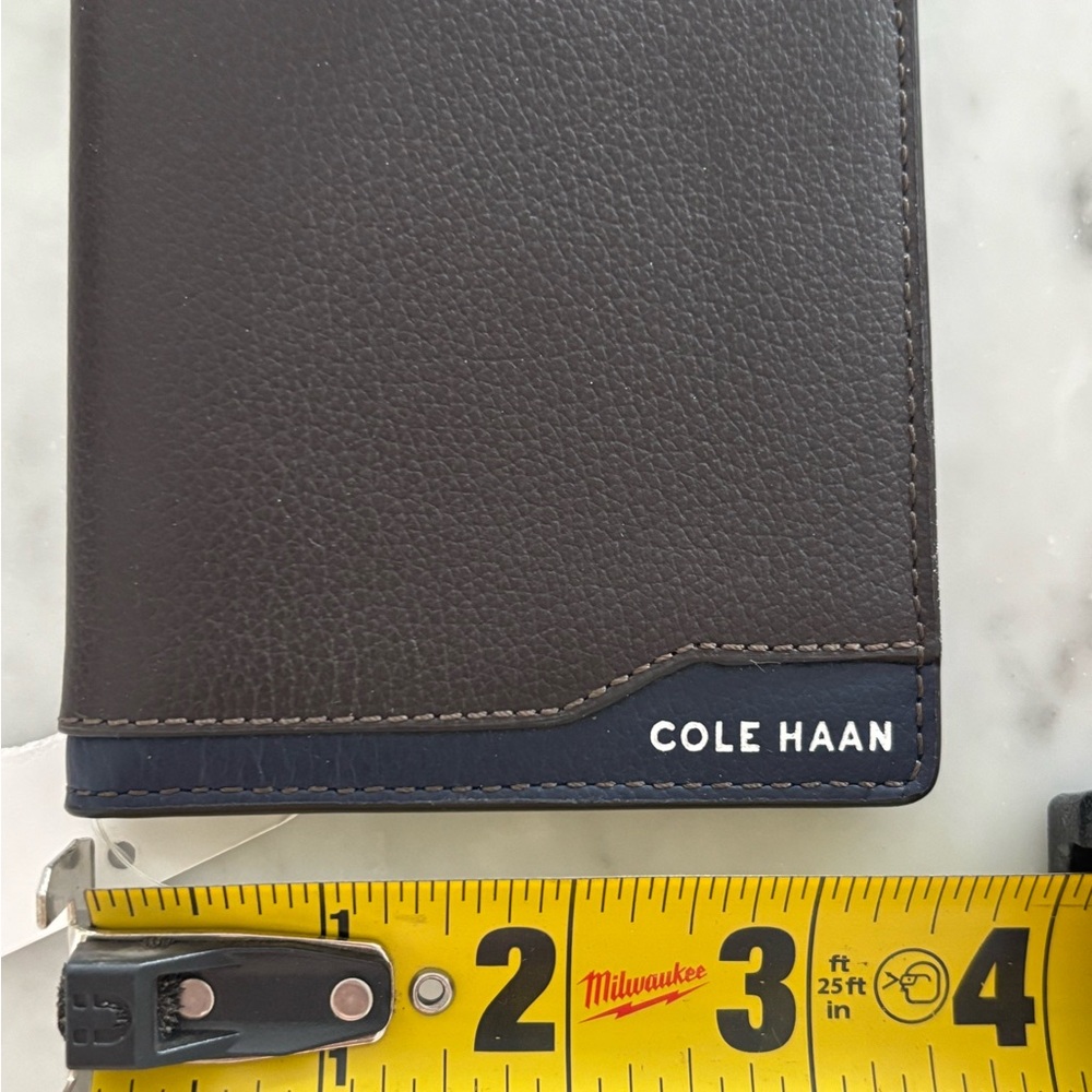 NWT Men's Cole Haan leather wallet - Picture 7 of 10